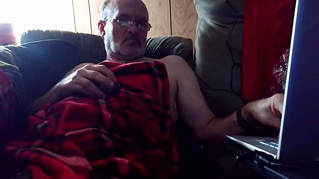 snickers1 online show from 08-06-26, 05:59