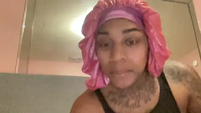 Snapshot of Creamesensation chatting on 02-02-25, 06:48 Creamesensation online show from 02-02-25, 06:48