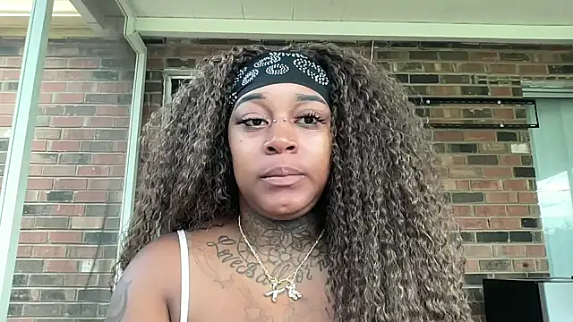 Snapshot of Creamesensation chatting on 09-15-25, 12:49 Creamesensation online show from 09-15-25, 12:49