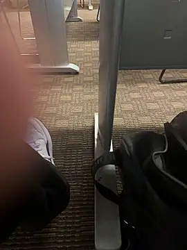 Snapshot of Creamesensation chatting on 10-21-25, 03:02 Creamesensation online show from 10-21-25, 03:02