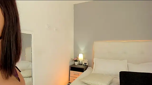 Snapshot of NataliaBuiles chatting on 06-21-26, 02:30 NataliaBuiles online show from 06-21-26, 02:30