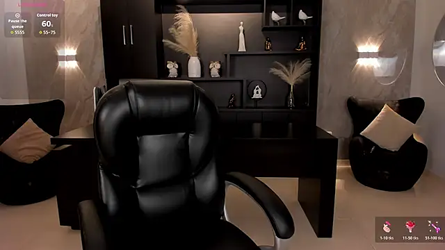 MorganHicks online show from 10-28-25, 07:16