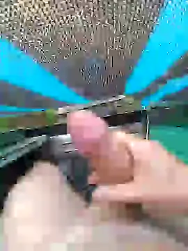 Snapshot of Alvaro2017 chatting on 02-04-25, 01:16 Alvaro2017 online show from 02-04-25, 01:16