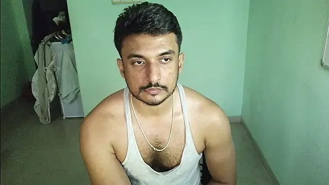 Snapshot of daringcutie chatting on 11-30-25, 11:25 daringcutie online show from 11-30-25, 11:25