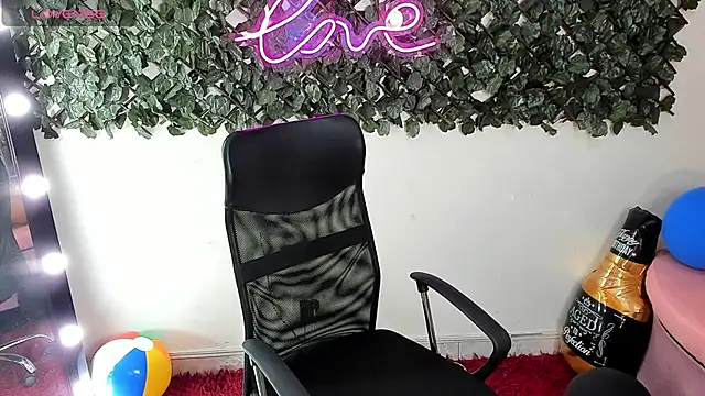 DestinyHills online show from 07-06-26, 12:02