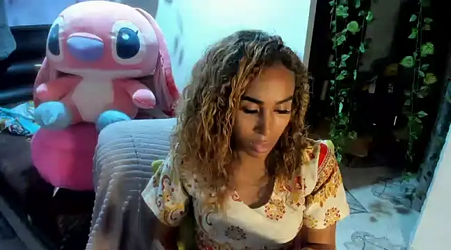 Snapshot of CarameloCeron chatting on 01-20-25, 05:16 CarameloCeron online show from 01-20-25, 05:16