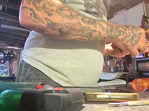 canadacockinme online show from 09-28-25, 09:47