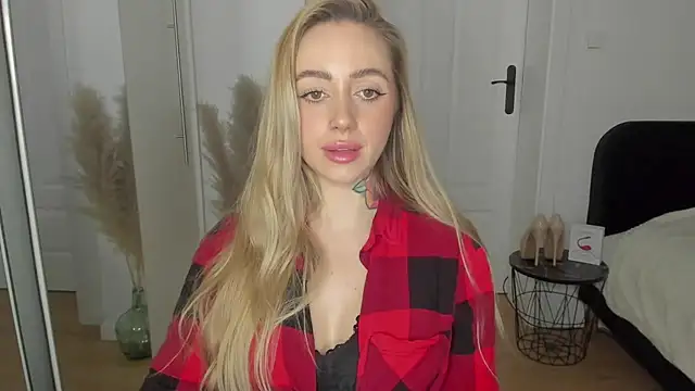 sexyCoralie online show from 03-13-25, 08:54