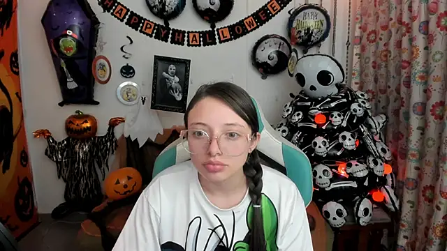 linda-schmidt online show from 10-07-25, 03:04