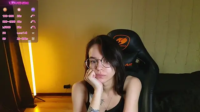 Snapshot of alyssa_sweet chatting on 01-28-25, 06:49 alyssa sweet online show from 01-28-25, 06:49