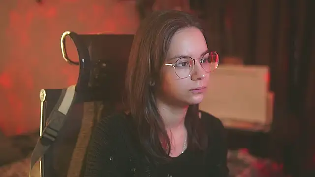 Snapshot of alyssa_sweet chatting on 11-28-25, 05:32 alyssa sweet online show from 11-28-25, 05:32