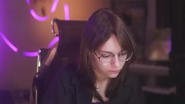 Snapshot of alyssa_sweet chatting on 03-05-26, 04:41 alyssa sweet online show from 03-05-26, 04:41