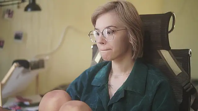 alyssa sweet online show from 05-19-26, 05:25