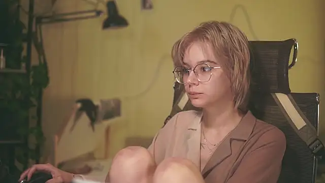 alyssa sweet online show from 06-08-26, 05:52
