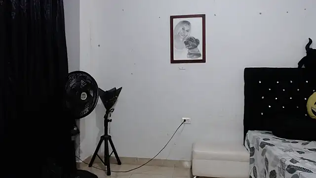 venuz mendoza20 online show from 11-04-25, 02:05