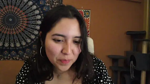 IntimateTales online show from 12-17-24, 09:05