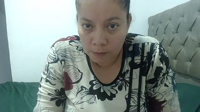 tiffany horny 1 online show from 02-23-25, 04:28
