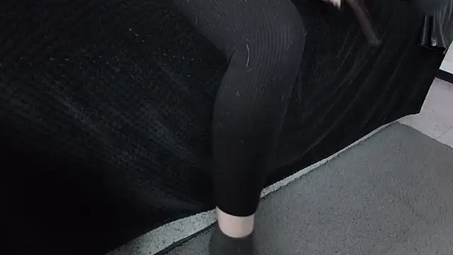  Jade 16 online show from 11-10-25, 11:42