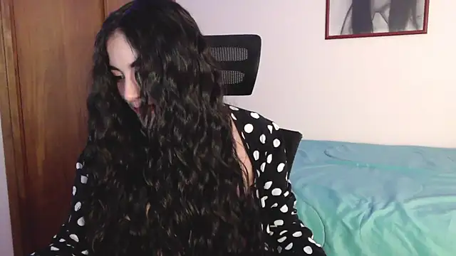 Honey Aynur20 online show from 09-18-25, 05:04