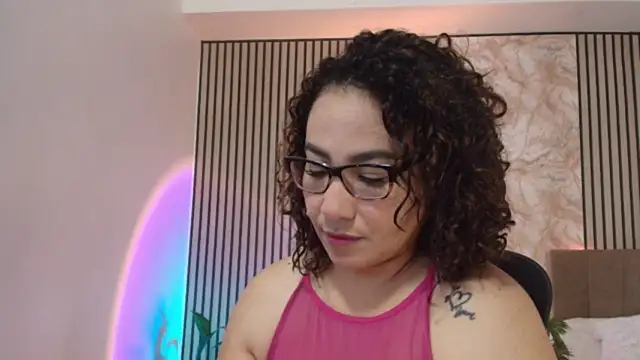 JuliRamirez online show from 07-25-26, 12:47