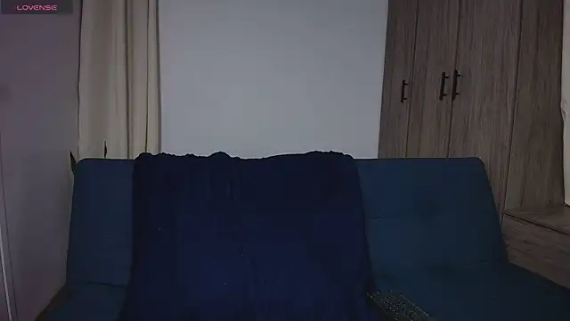 Swetisabella01 online show from 07-19-26, 01:09