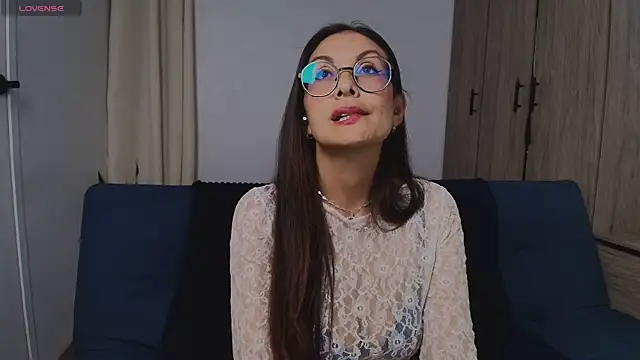 Swetisabella01 online show from 07-28-26, 08:52