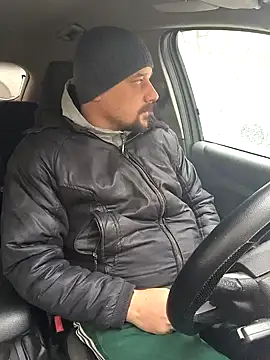 DanielOhCool online show from 02-15-25, 05:51