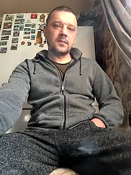 DanielOhCool online show from 02-26-25, 07:31