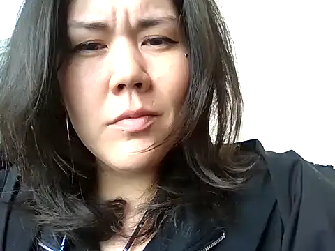 Snapshot of missemi chatting on 02-19-25, 05:38 missemi online show from 02-19-25, 05:38