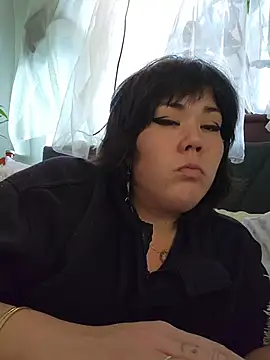 Snapshot of missemi chatting on 11-04-25, 12:15 missemi online show from 11-04-25, 12:15