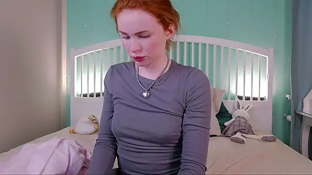 Snapshot of GingerArin chatting on 03-17-25, 10:27 GingerArin online show from 03-17-25, 10:27