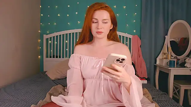 Snapshot of GingerArin chatting on 12-03-25, 11:41 GingerArin online show from 12-03-25, 11:41