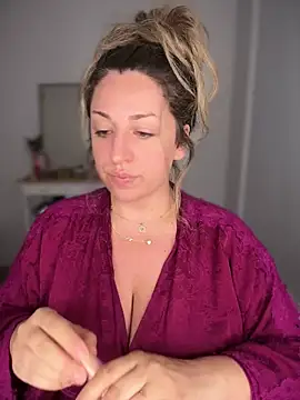 miamellycious online show from 07-18-26, 03:11