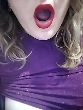 Snapshot of SWEETLUNA077 chatting on 01-16-26, 08:24 SWEETLUNA077 online show from 01-16-26, 08:24