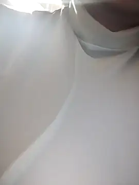 Snapshot of SWEETLUNA077 chatting on 01-17-26, 06:55 SWEETLUNA077 online show from 01-17-26, 06:55