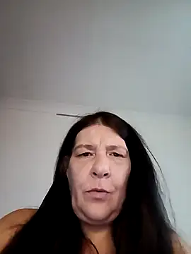 Leanne43 online show from 04-04-26, 06:16