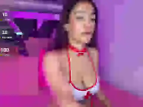 Snapshot of cami_suarez_ chatting on 02-21-25, 03:12 cami suarez online show from 02-21-25, 03:12
