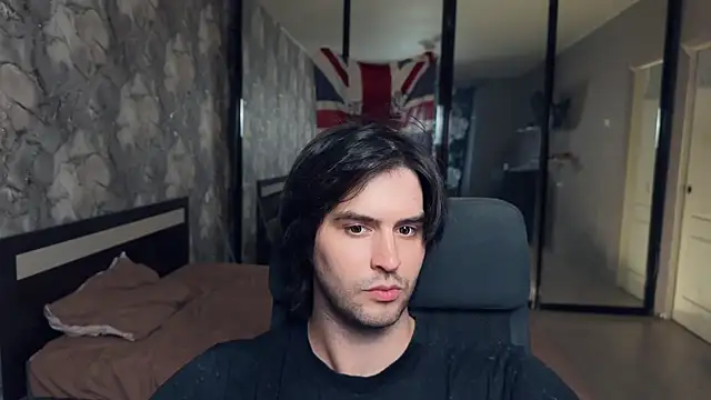 Snapshot of keanu_reevez chatting on 10-17-25, 02:08 keanu reevez online show from 10-17-25, 02:08