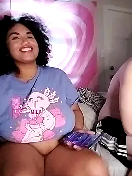 Snapshot of TasteeKitty chatting on 02-25-25, 05:47 TasteeKitty online show from 02-25-25, 05:47