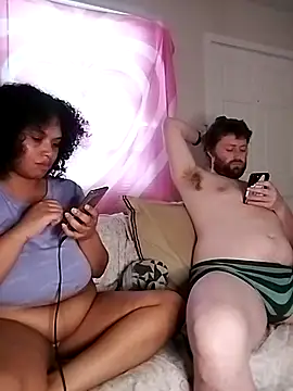 Snapshot of TasteeKitty chatting on 03-16-25, 10:42 TasteeKitty online show from 03-16-25, 10:42