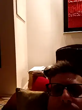 dario84rozz online show from 04-11-26, 02:21