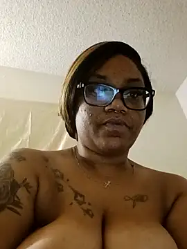 Teila21 online show from 04-26-26, 03:53