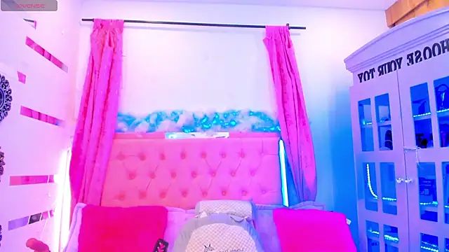 Snapshot of macasweet chatting on 02-22-25, 02:06 macasweet online show from 02-22-25, 02:06