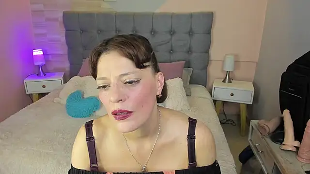  Abril W online show from 10-24-25, 11:45