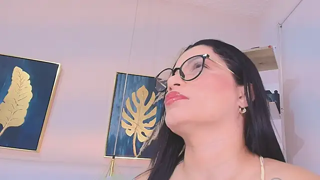 valerie lya online show from 06-20-26, 01:03