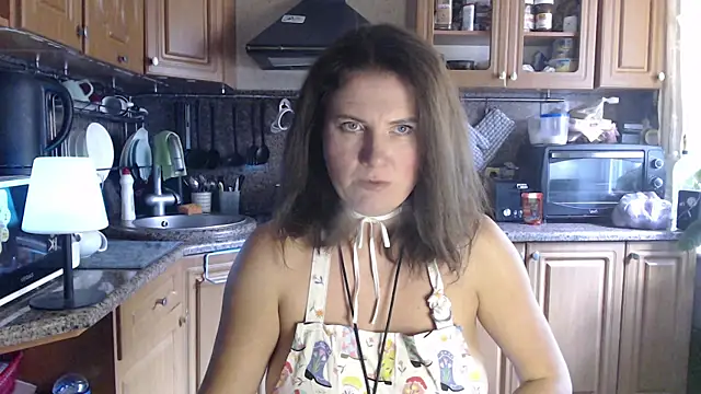 Snapshot of LizaCakes chatting on 09-18-25, 09:44 LizaCakes online show from 09-18-25, 09:44