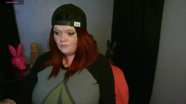 HoneyChambers online show from 11-15-25, 11:10