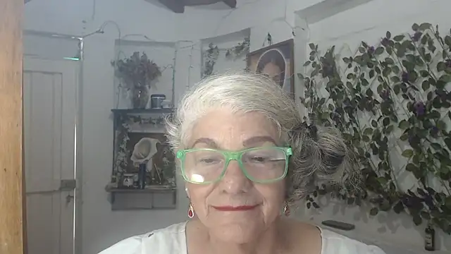FunnyGrandma online show from 07-07-26, 08:24