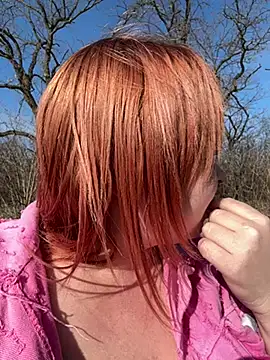 Snapshot of Model9798 chatting on 03-12-25, 12:26 Model9798 online show from 03-12-25, 12:26