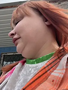 Model9798 online show from 04-23-26, 07:30